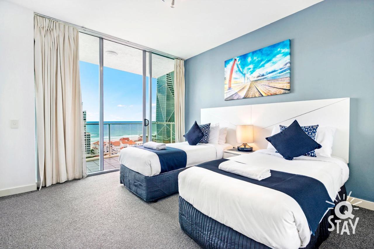 Executive Penthouse With Rooftop - Amazing! - Wings Surfers Paradise * Gold Coast