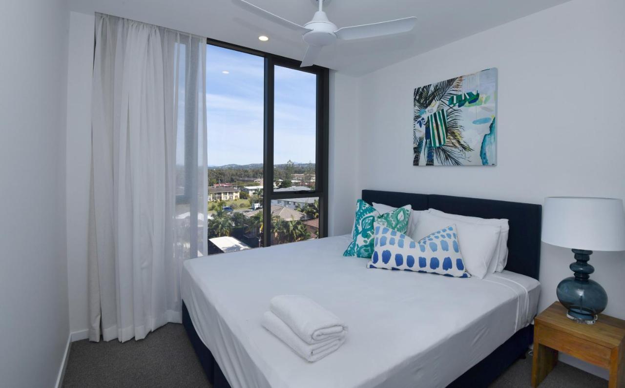 X Kirra Aparthotel
