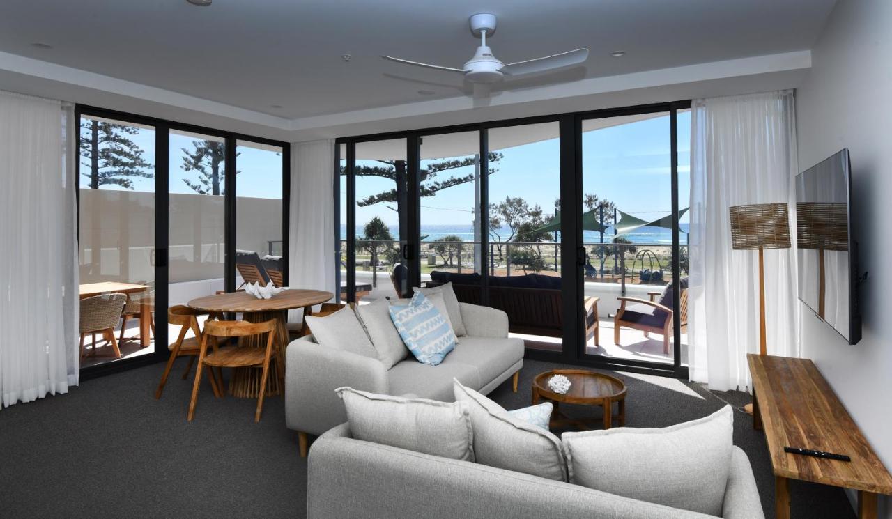 X Kirra Aparthotel