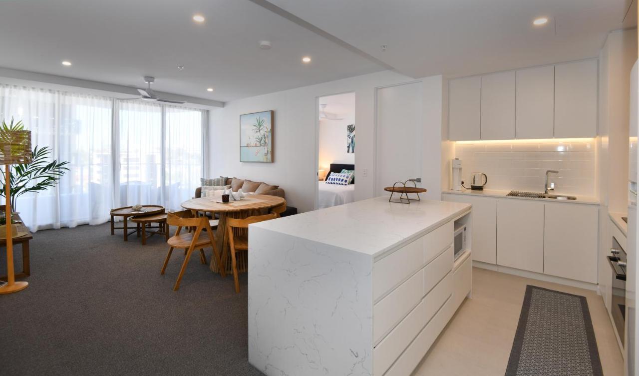 X Kirra Gold Coast