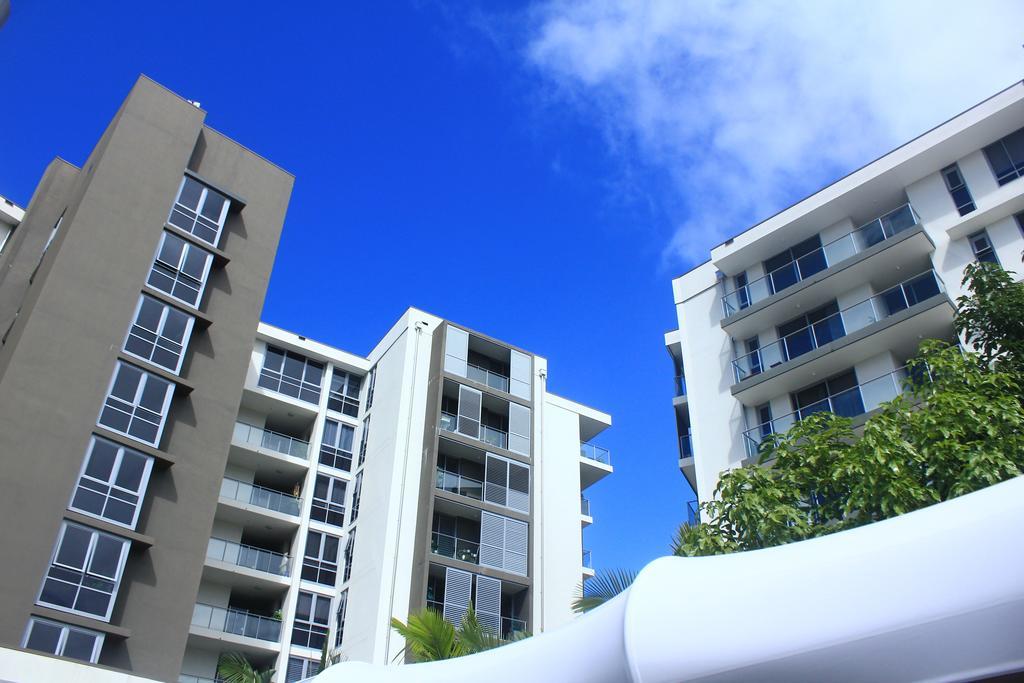 Signature Waterfront 4* Gold Coast