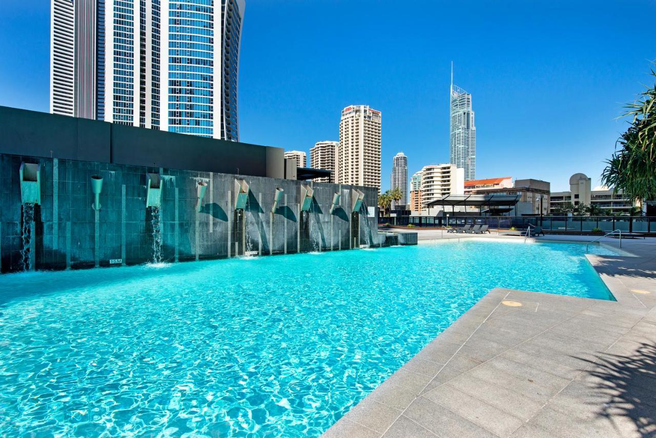 Circle On Cavill Surfers Paradise Apartments-holiday Paradise Gold Coast