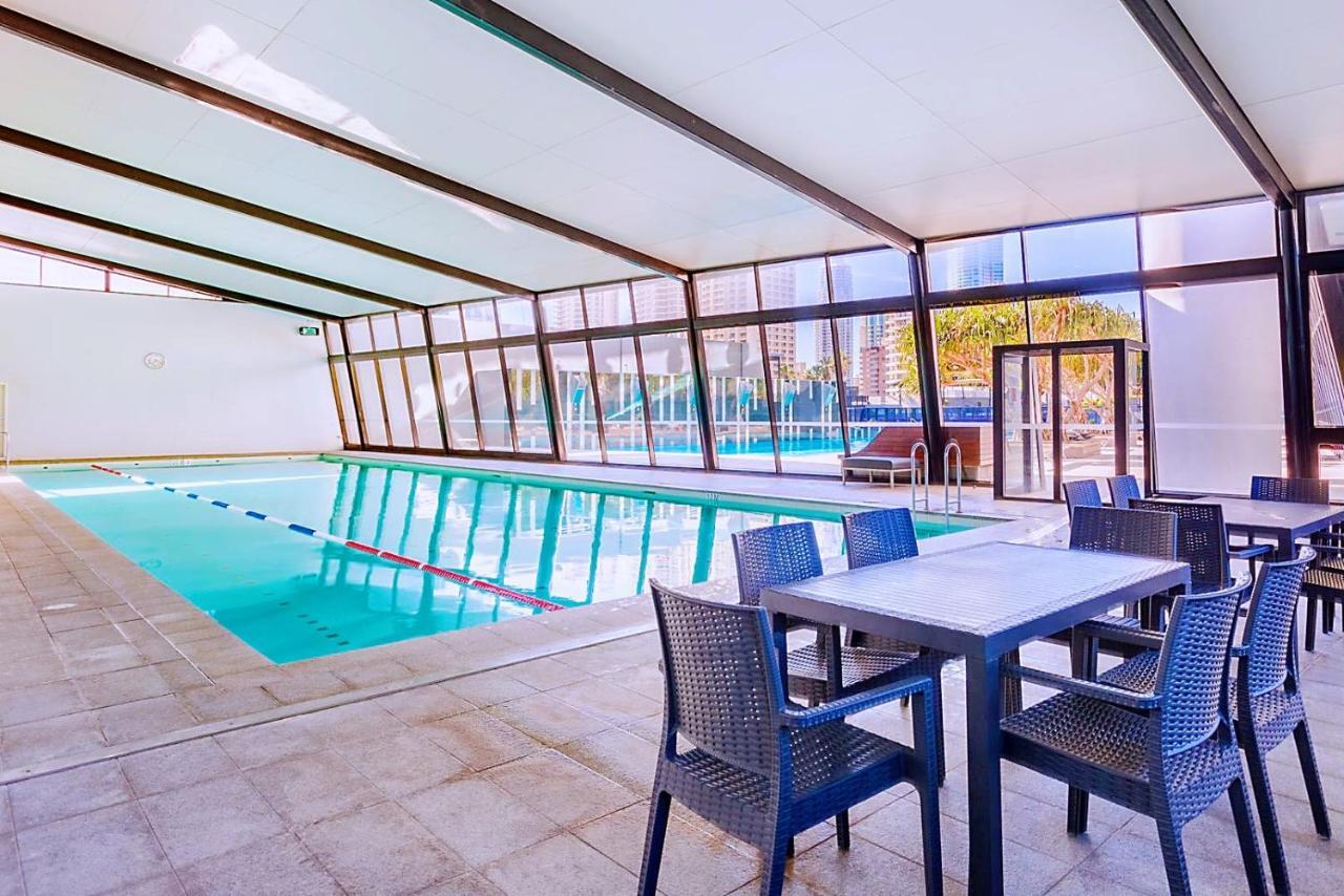 Circle On Cavill Surfers Paradise Apartments-holiday Paradise Apartment Gold Coast