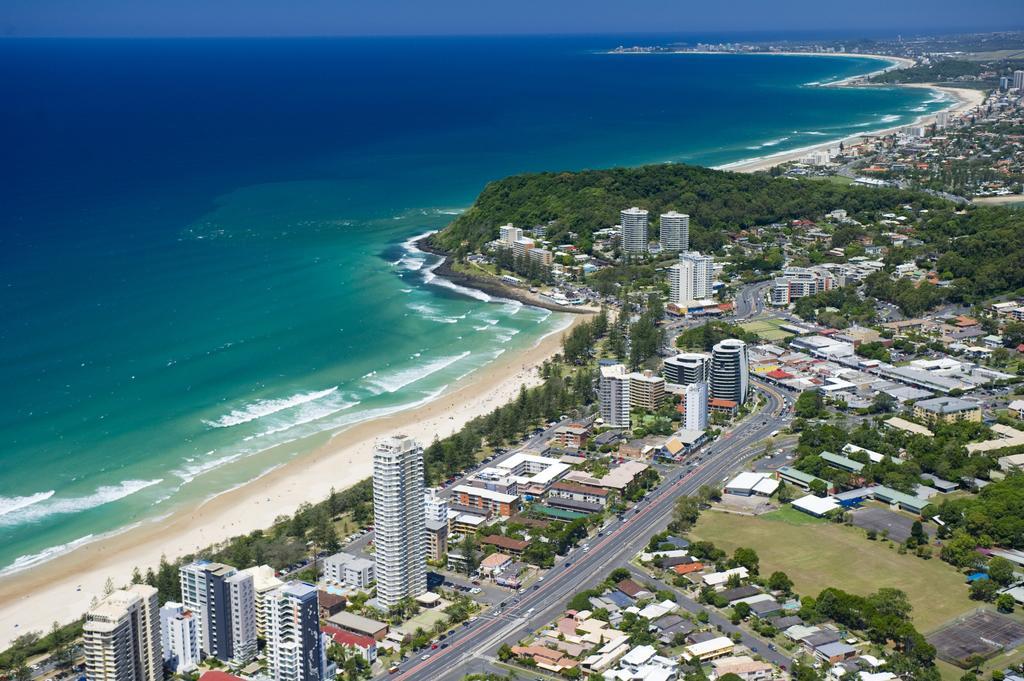 Aparthotel 2nd Avenue Beachside Gold Coast