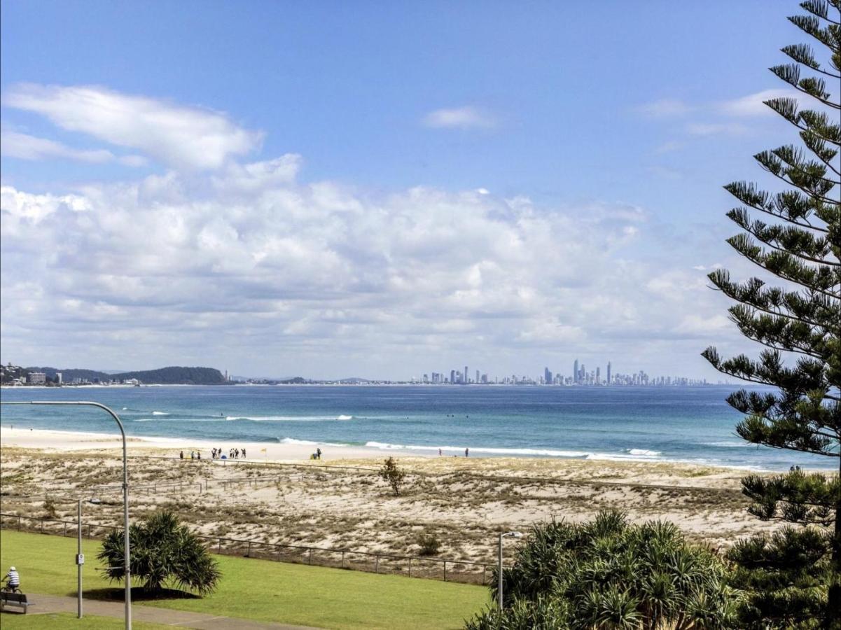 Kirra Waves * Gold Coast