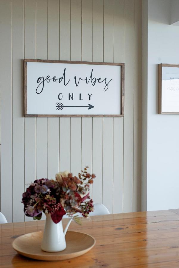 Absolutly Beachfront Surfers Paradise, Pure Shores! * Gold Coast