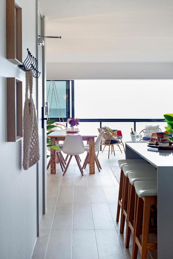 Apartamento Absolutly Beachfront Surfers Paradise, Pure Shores! Gold Coast