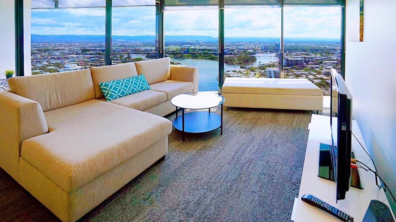 Apartment Circle On Cavill Surfers Paradise Apartments-holiday Paradise Gold Coast