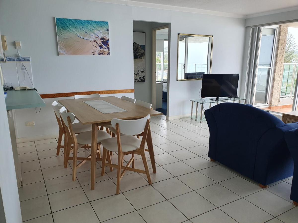 Pacific Surf Absolute Beachfront Aparthotel 3*