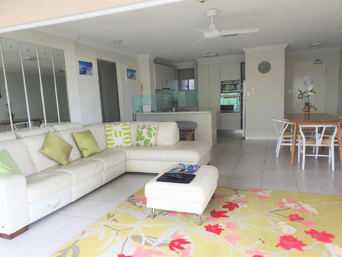 Pacific Surf Absolute Beachfront Aparthotel Gold Coast
