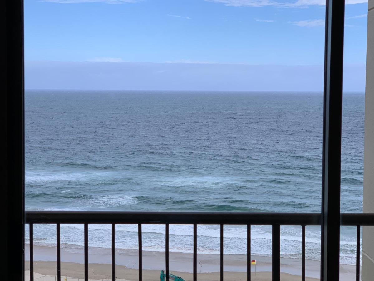 Norfolk Luxury Beachfront Aparthotel 4*