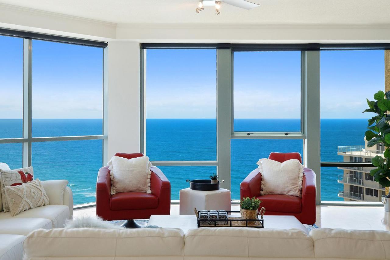 Apartment Style 3br Unit W/ Huge Entertainers Balcony Gold Coast