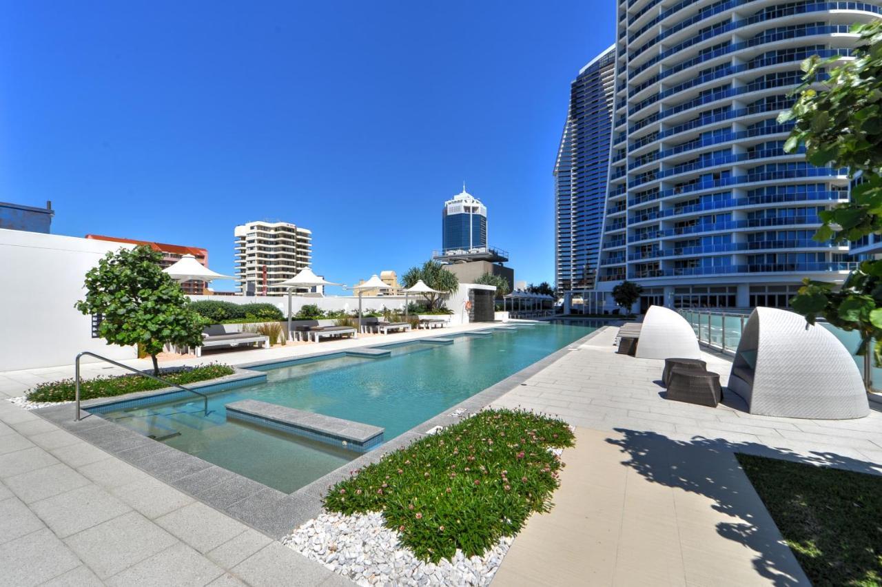 H'residences - 2 Bedroom 1 Bathroom Hinterland View - Q Apartment