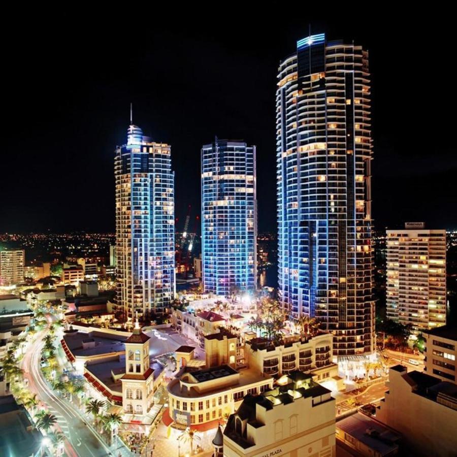 Apartment Beachside 2 Bedroom In The Heart Of Surfers Paradise - Chevron Renaissance - Free Parking