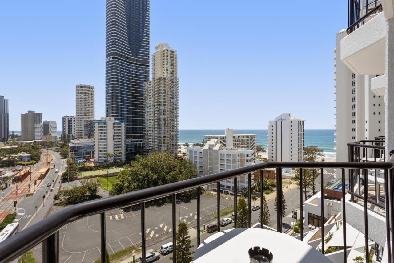 Ocean Views In Surfers Paradise * Gold Coast