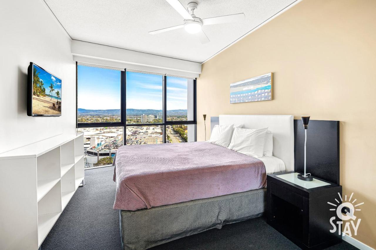 Sierra Grand Broadbeach 2 Bedroom - Qstay