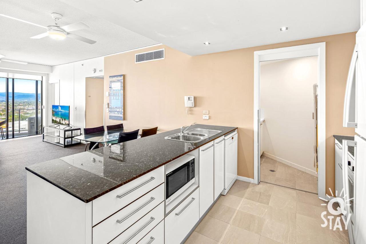 Apartment Sierra Grand Broadbeach 2 Bedroom - Qstay Gold Coast