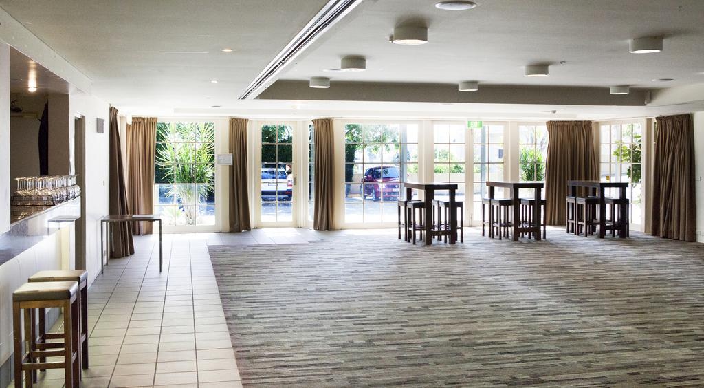 Hotel Nightcap At Hinterland Nerang 3*