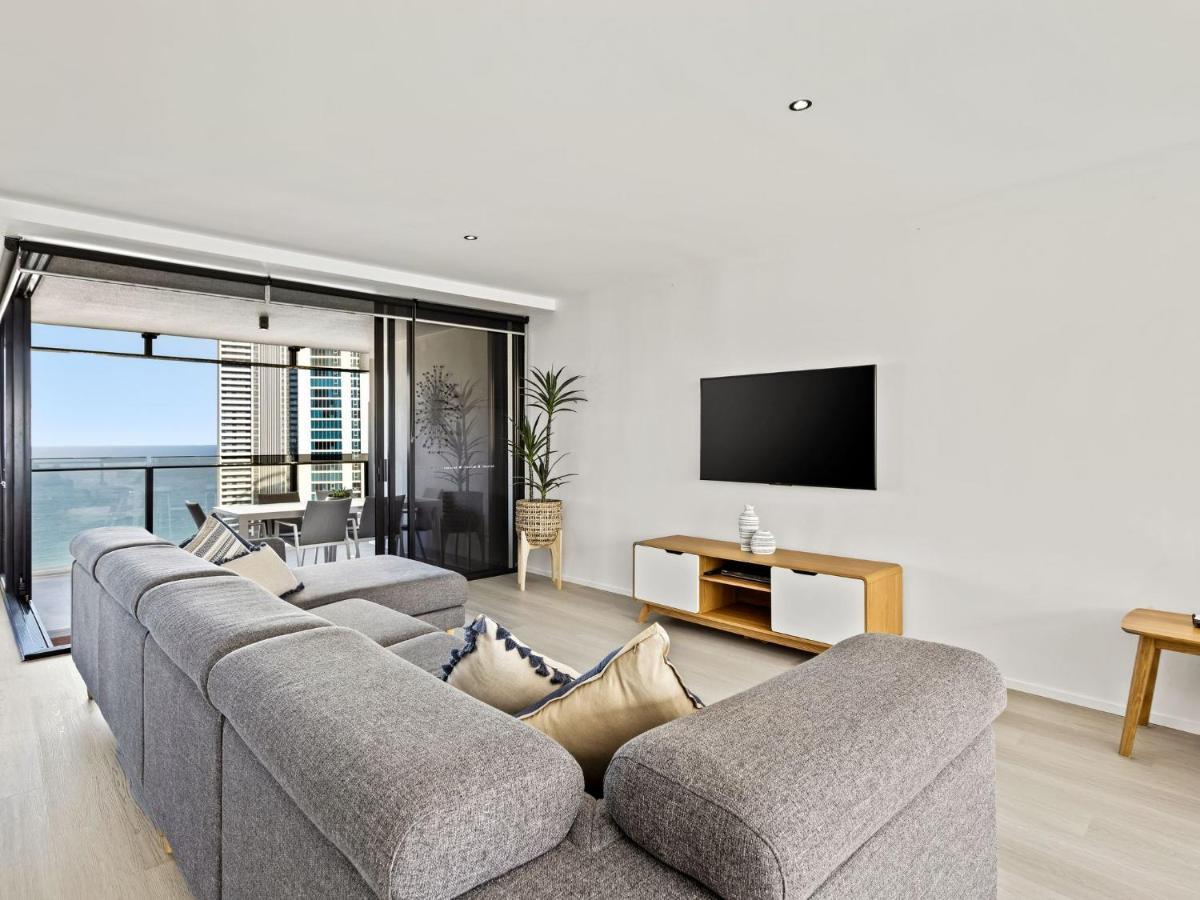 Apartment Circle On Cavill 37th Floor Ocean Views *