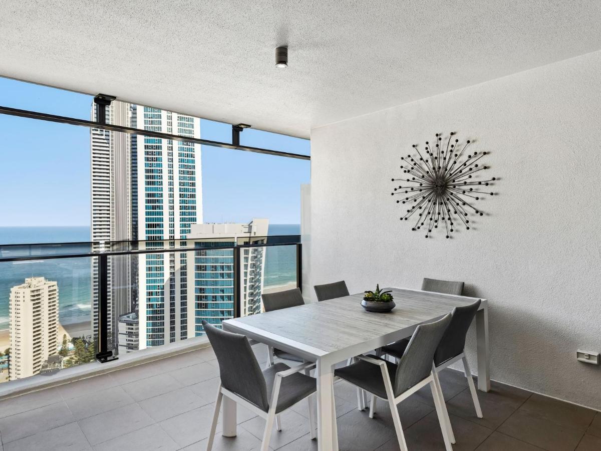 Apartment Circle On Cavill 37th Floor Ocean Views