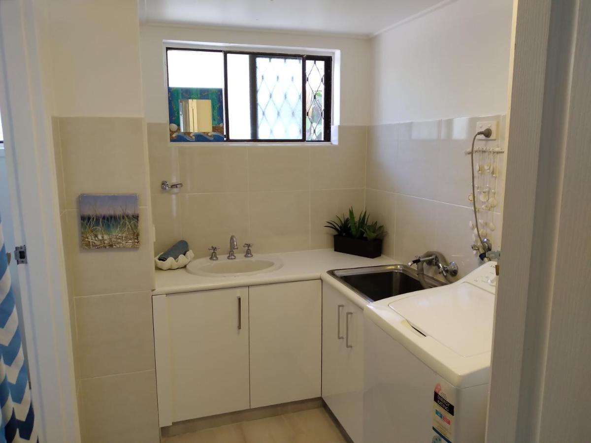 Fantastic 2brm Absolute Beachfront Apartment, Hedges Avenue Mermaid Beach Gold Coast