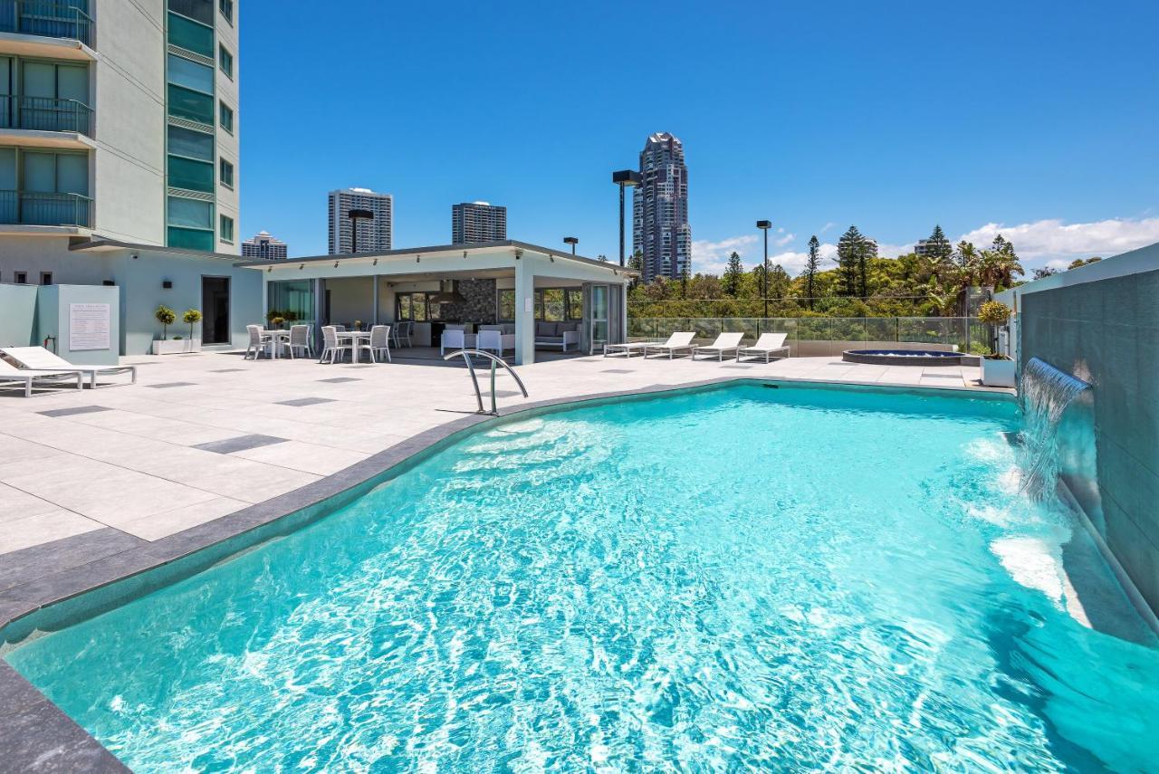 The Waterford On Main Resort