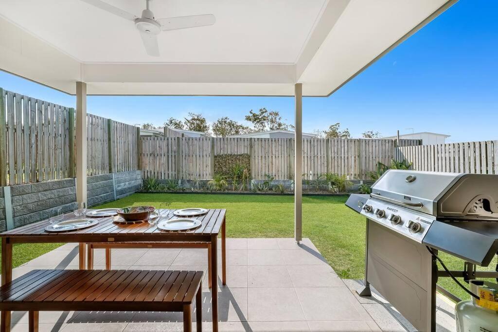 Theme Parks Up To 8 Guests Modern House * Gold Coast