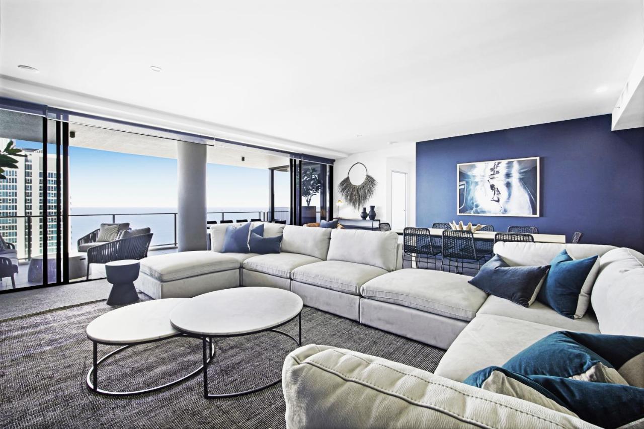 Circle On Cavill Sub Penthouse W/ 4 Bedrooms Apartment