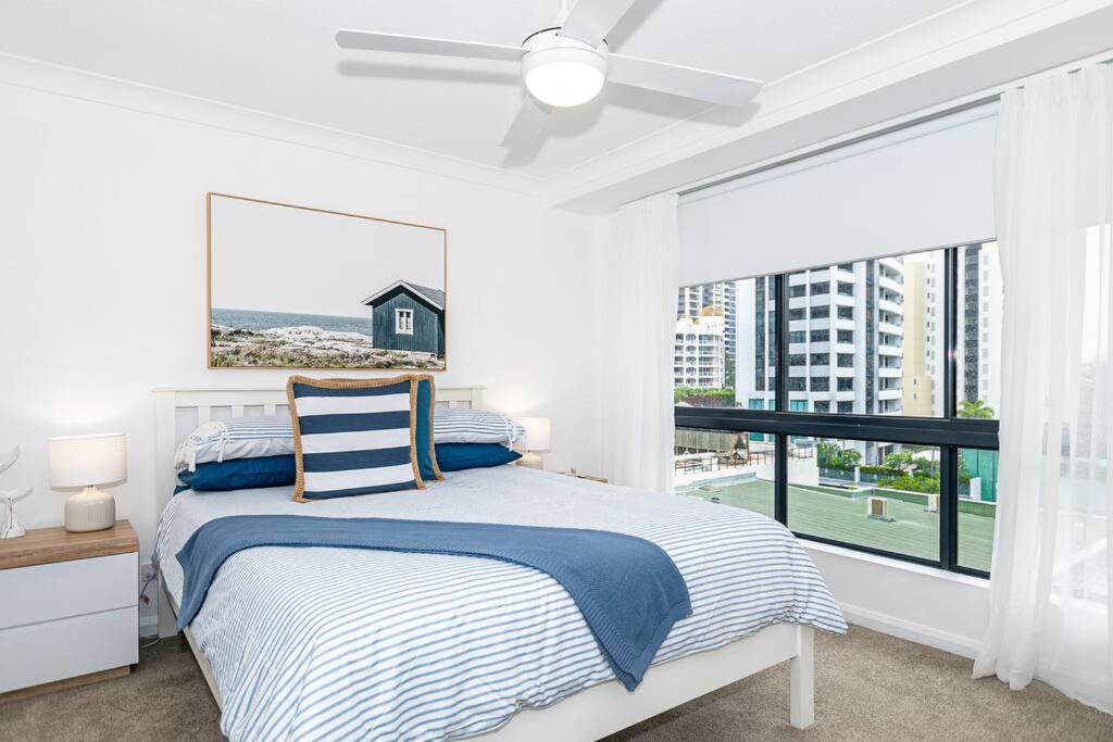 Broadbeach Victoria Square Apartment *