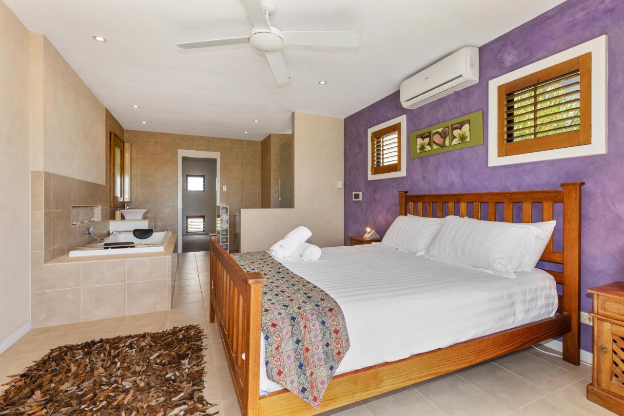 Baci Nobby Villa Gold Coast