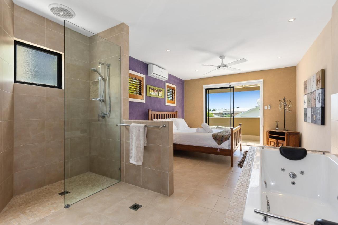 Villa Baci Nobby Gold Coast