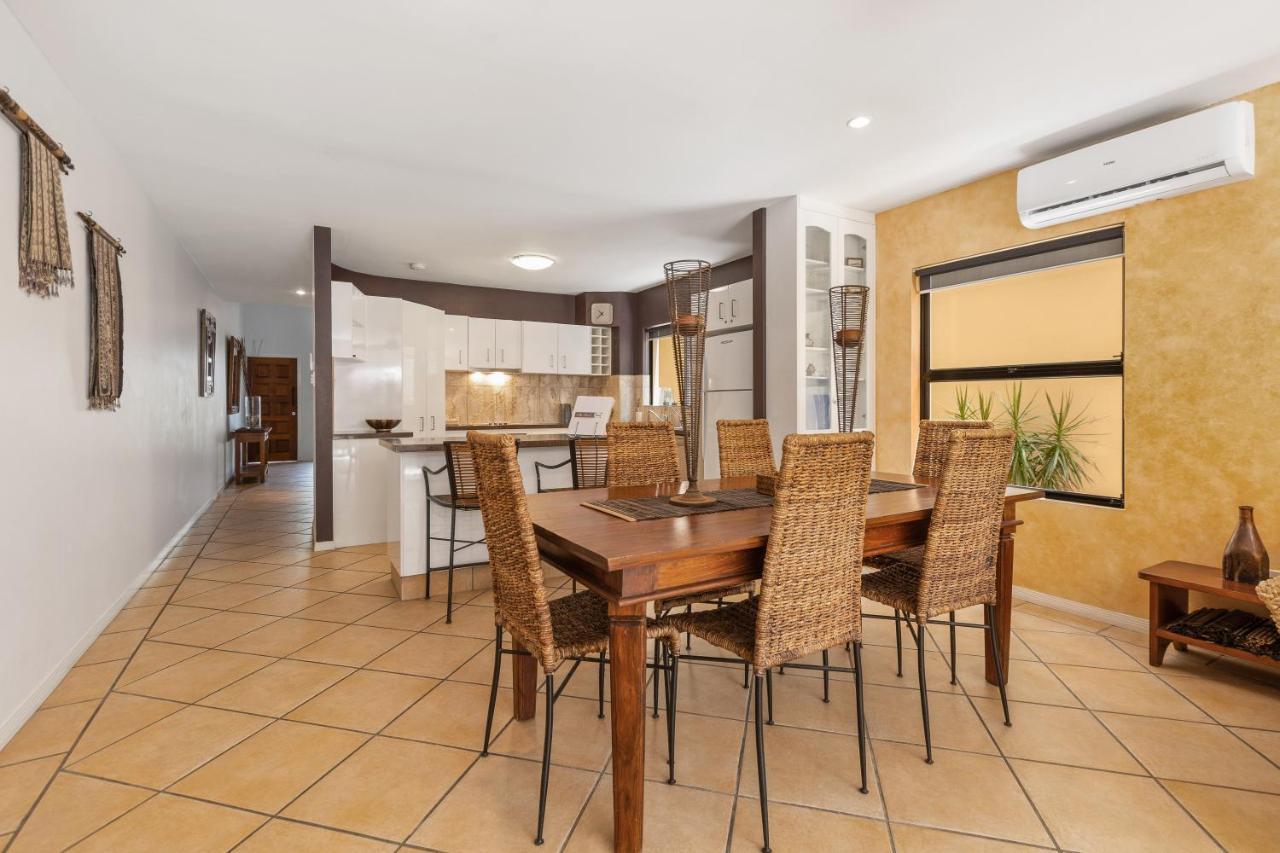 Villa Baci Nobby Gold Coast