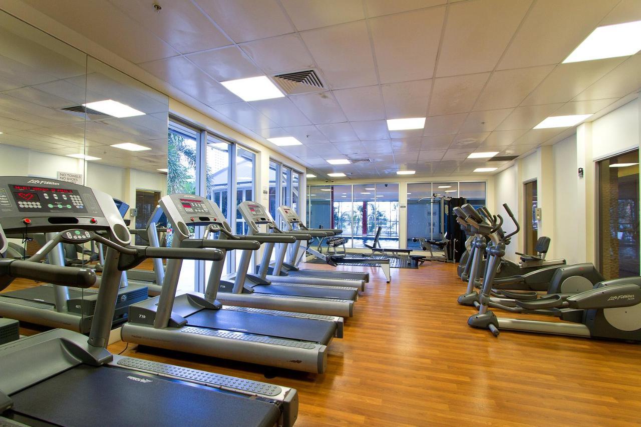 Apartment Kids Free In Hinterland View 2 Bedroom 1 Bathroom At Chevron Renaissance- Q Gold Coast