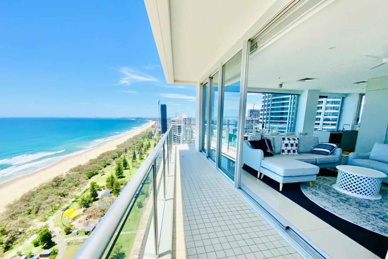 Air On Broadbeach Beachfront 2level Stunning With 180 Degree Views Apartment Gold Coast