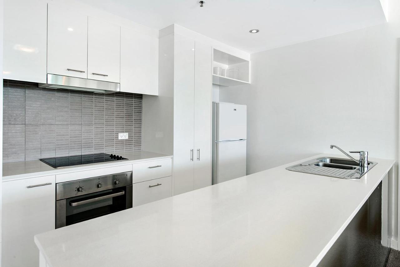 Resort Ultiqa Freshwater Point Broadbeach Gold Coast
