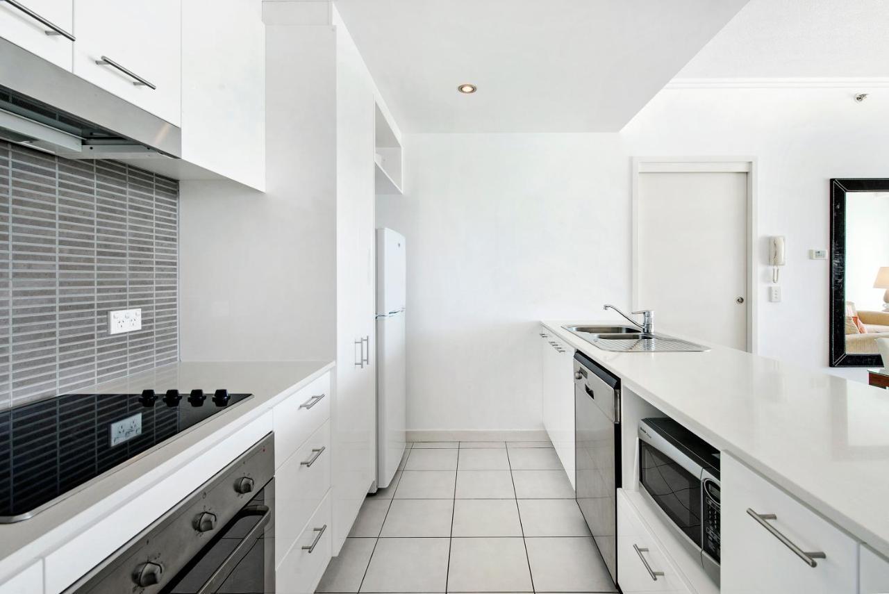 Resort Ultiqa Freshwater Point Broadbeach Gold Coast