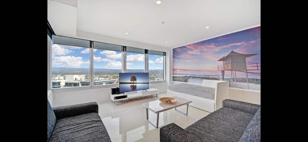 Apartment Private At Surfers Paradise Gold Coast