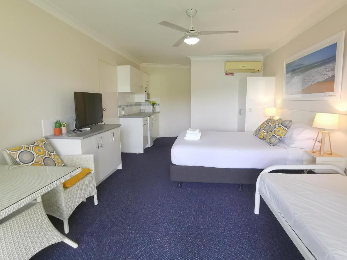 Bay Of Palms Hotel 3*