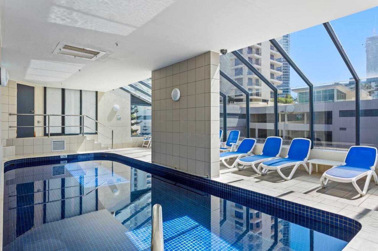 Oceanfront Studio With Pools, Gym & Tennis Court * Gold Coast