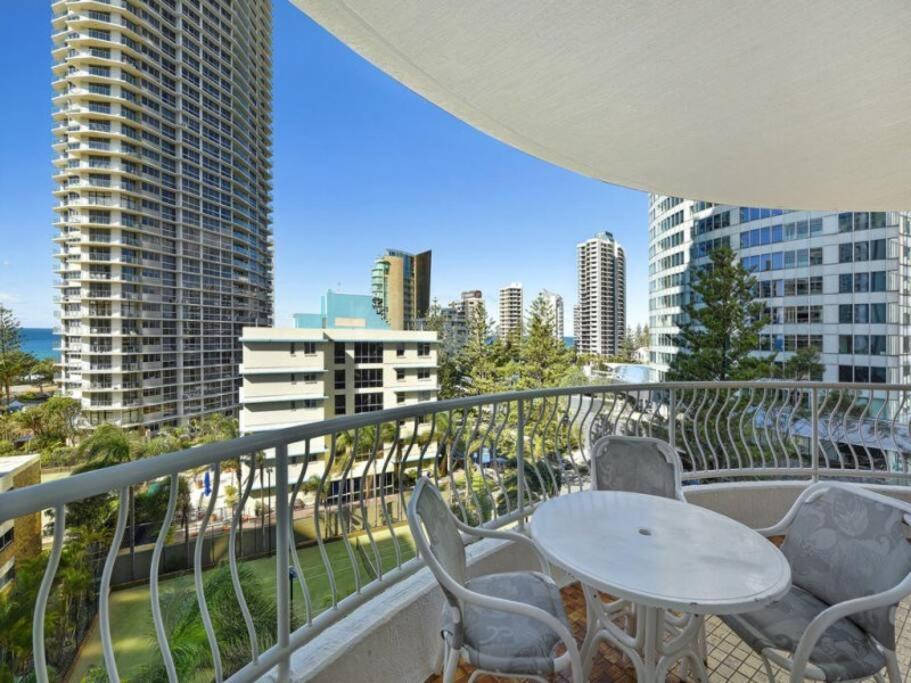 Excluza At The Aegean * Gold Coast