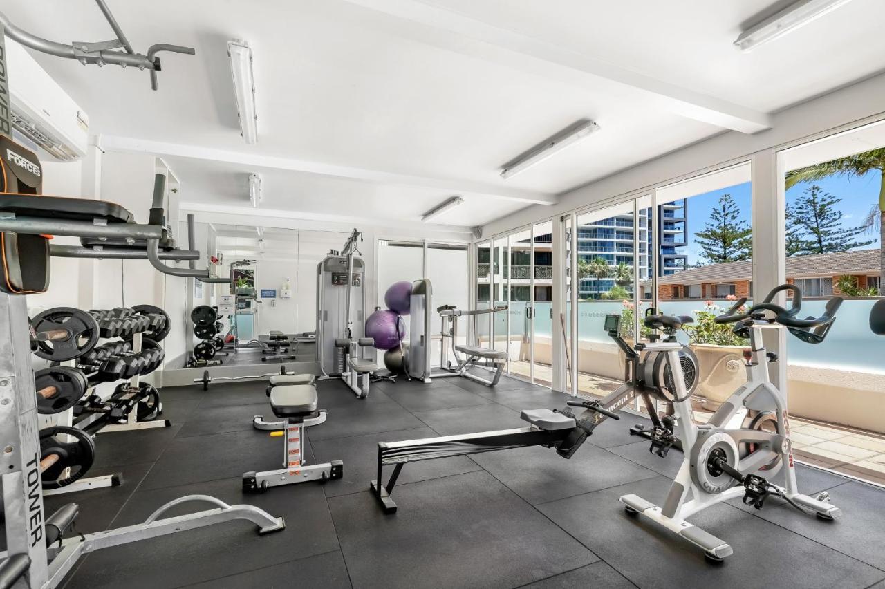 Surfers Century Oceanside Aparthotel Gold Coast