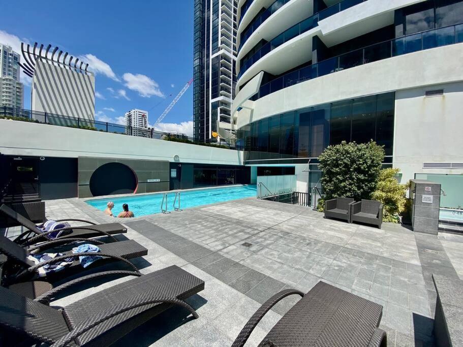 Oracle 2401 * Gold Coast