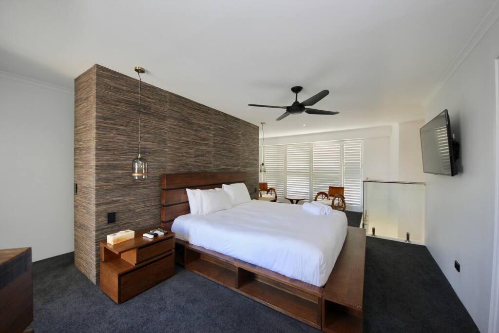 Diamond 165 Apartment