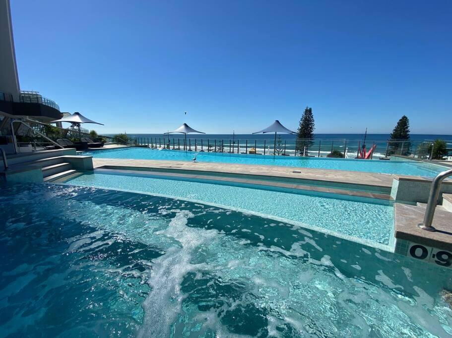 Beachfront Luxury In Soul Surfers Paradise 9th Gold Coast