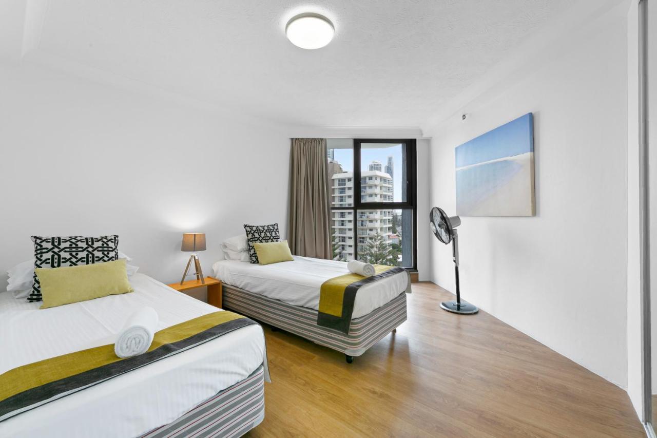 Apartment Spacious Beachfront 2-bed With Stunning Oceanview Gold Coast