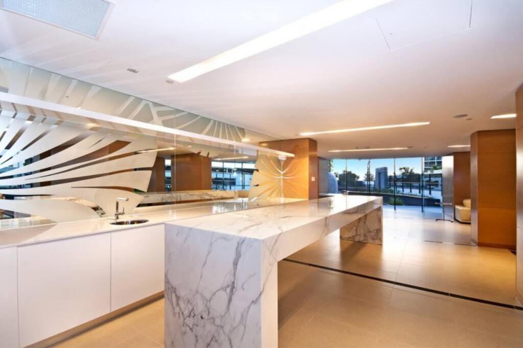Apartment Oracle 2401 Gold Coast