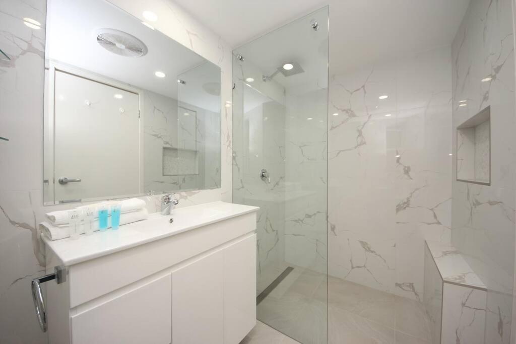 Diamond 24 Gold Coast