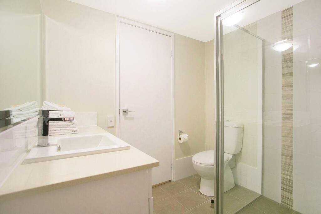 Diamond 19 Ground Floor * Gold Coast