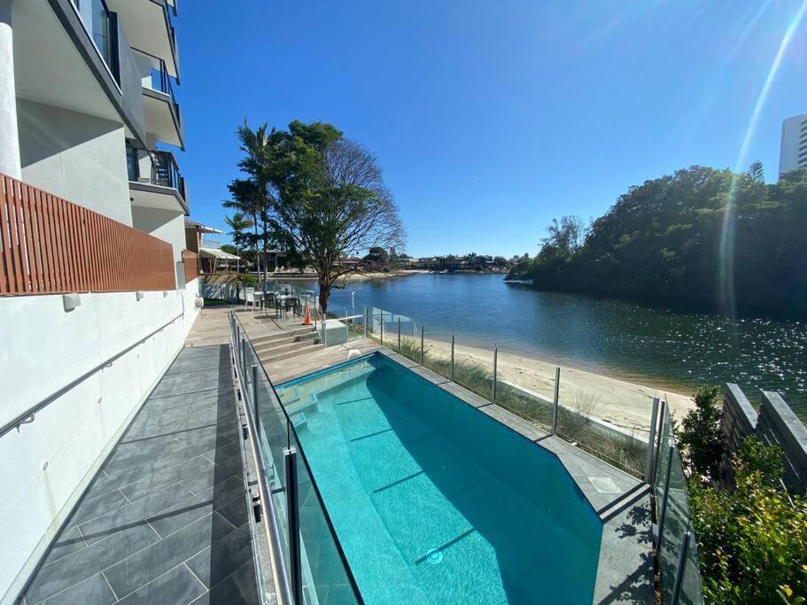 Spice 205 Gold Coast