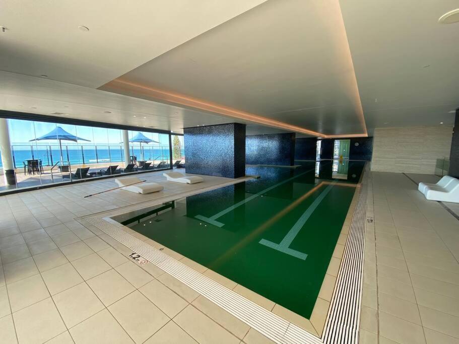 Beachfront Luxury In Soul Surfers Paradise 9th Apartment Gold Coast
